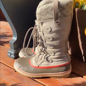 Sorry Joan of Arctic Snowboot